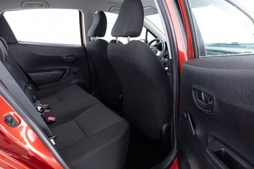 Voertuigafbeelding 6