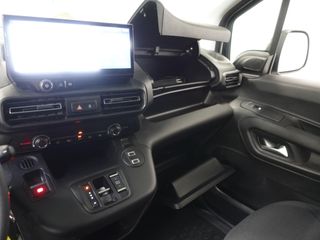 Voertuigafbeelding 27