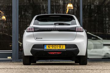 Voertuigafbeelding 5