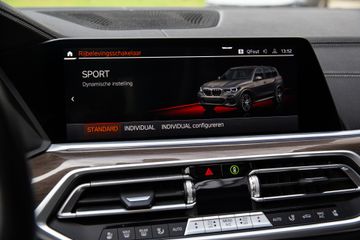 Voertuigafbeelding 18