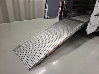 Voertuigafbeelding 6