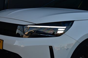 Voertuigafbeelding 24