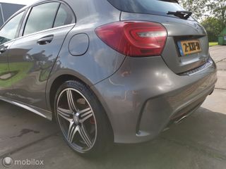 Voertuigafbeelding 12