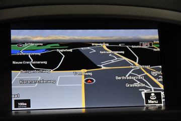 Voertuigafbeelding 9