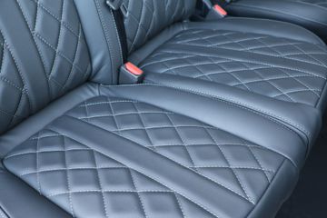 Voertuigafbeelding 16