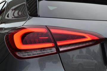 Voertuigafbeelding 23