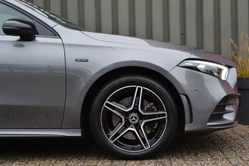 Voertuigafbeelding 25