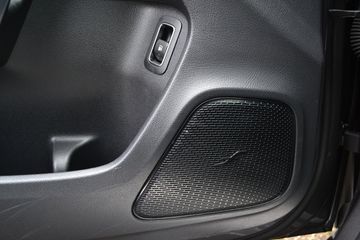 Voertuigafbeelding 51