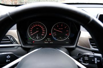 Voertuigafbeelding 12