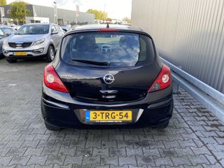 Voertuigafbeelding 6