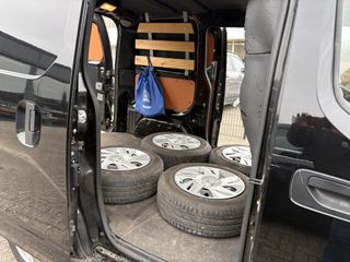 Voertuigafbeelding 17