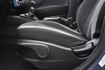 Voertuigafbeelding 11