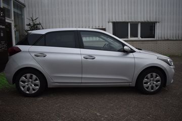 Voertuigafbeelding 7