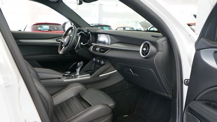 Voertuigafbeelding 33