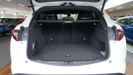 Voertuigafbeelding 7