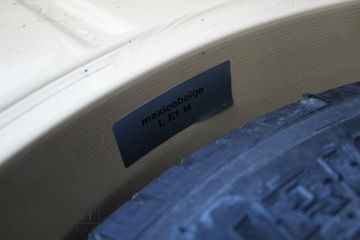 Voertuigafbeelding 16