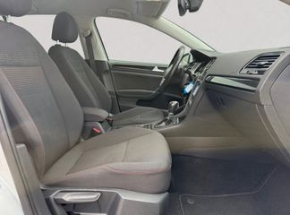 Voertuigafbeelding 37