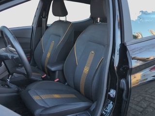 Voertuigafbeelding 8