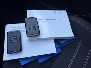 Voertuigafbeelding 9