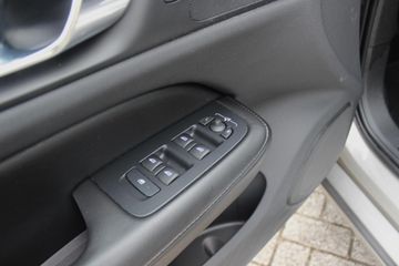 Voertuigafbeelding 30