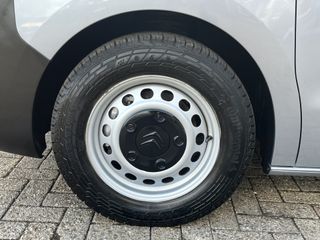 Voertuigafbeelding 21