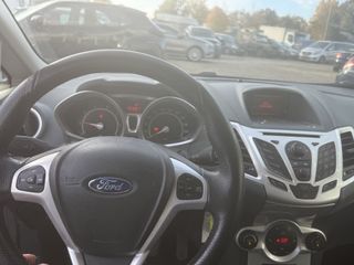 Voertuigafbeelding 6