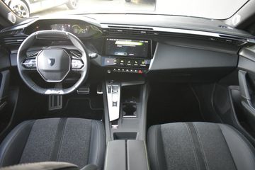 Voertuigafbeelding 12