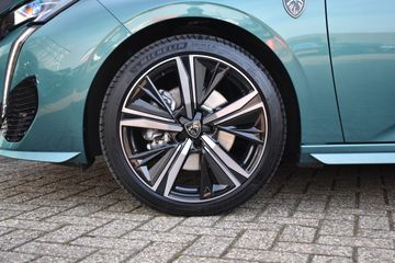 Voertuigafbeelding 32