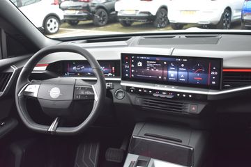 Voertuigafbeelding 12