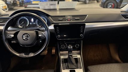 Voertuigafbeelding 16