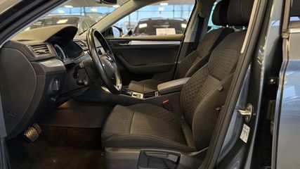 Voertuigafbeelding 7