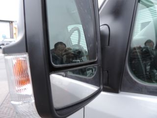 Voertuigafbeelding 12