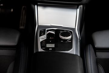 Voertuigafbeelding 36