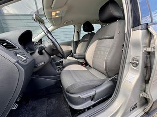 Voertuigafbeelding 17