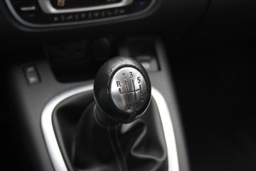 Voertuigafbeelding 24