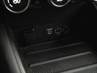 Voertuigafbeelding 26