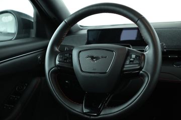 Voertuigafbeelding 15