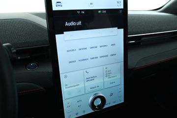 Voertuigafbeelding 18