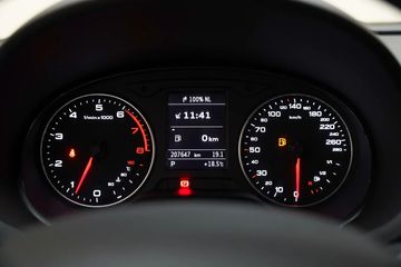 Voertuigafbeelding 16