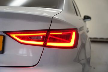 Voertuigafbeelding 28