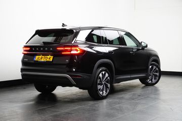 Voertuigafbeelding 3