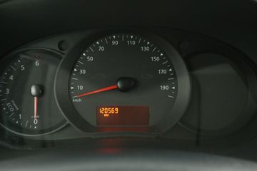 Voertuigafbeelding 13