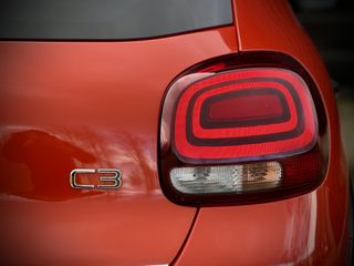 Voertuigafbeelding 47