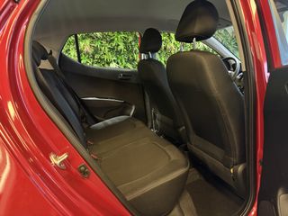 Voertuigafbeelding 11