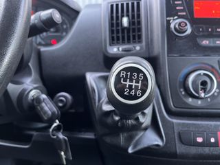 Voertuigafbeelding 28