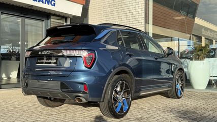 Voertuigafbeelding 5