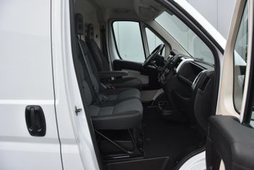 Voertuigafbeelding 8