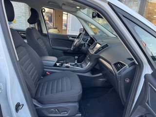 Voertuigafbeelding 15