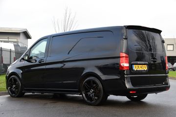 Voertuigafbeelding 2