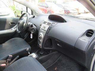 Voertuigafbeelding 8